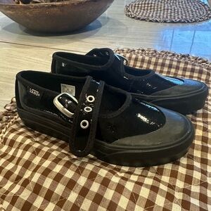 Vans Mary Jane Sneakers - black pleather, little girls size -*  13 (fits ~ 12.5)